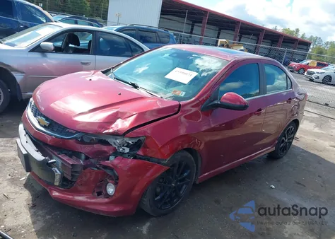 2017 Chevrolet Sonic Premier Auto z USA, uszkodzony, nr VIN 1G1JF5SB1H4118733